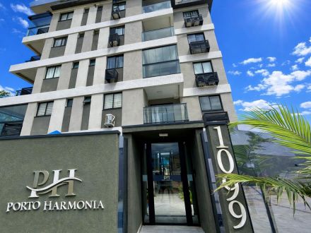 REF 155 - Cobertura na quadra mar Ed. Porto Harmonia 505